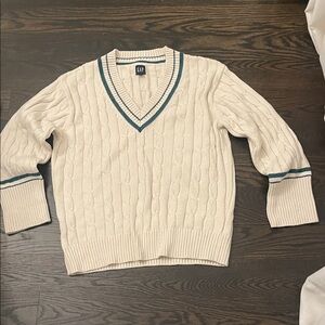GAP Men's V-Neck Sweater in Cream with Green Trim